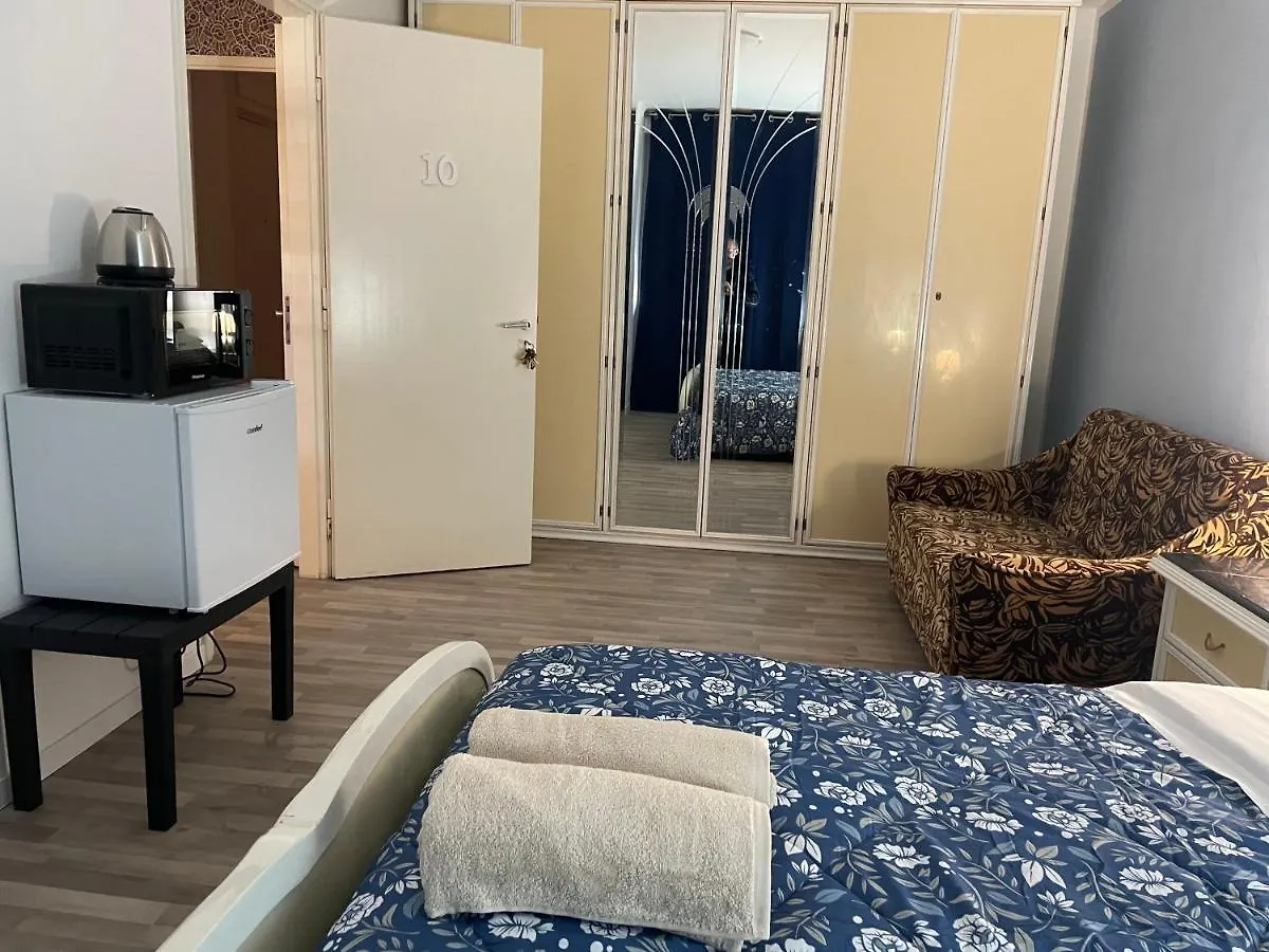 Leone D'Oro 2 Hotel Mestre Italy